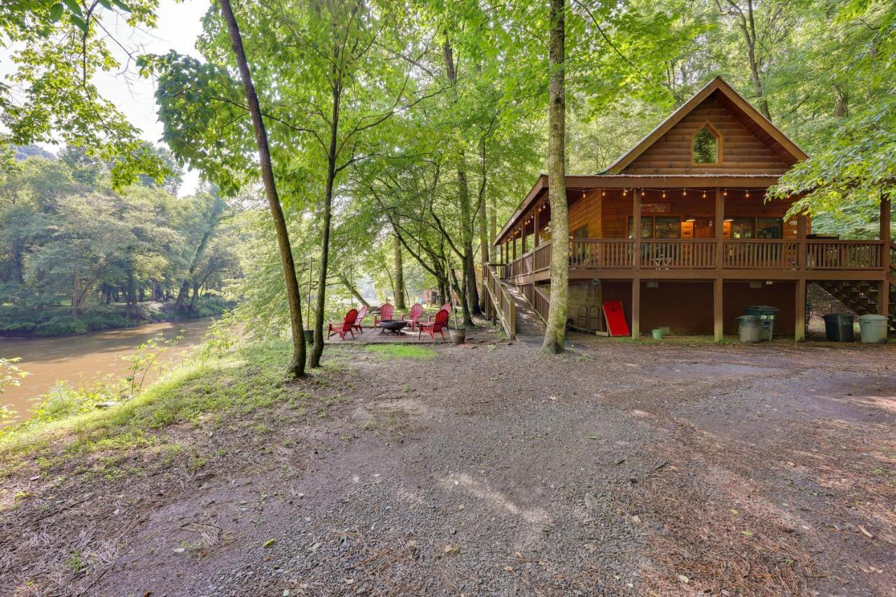 Riverfront Ellijay Cabin With Deck And Pool Access! Buitenkant foto